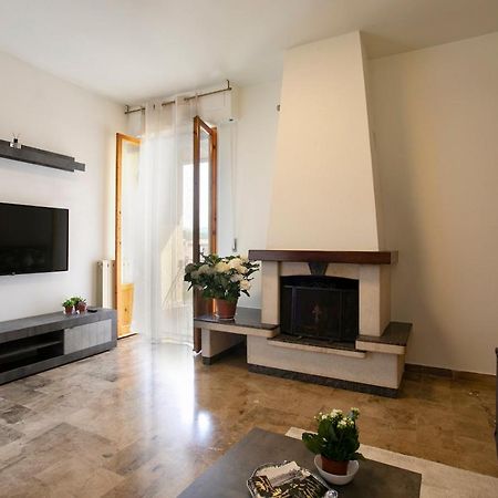 Am Apartment Pianella  Luaran gambar
